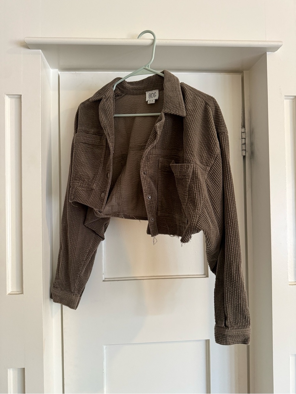 BDG Cropped Corduroy Jacket in Taupe Brown/Army Green